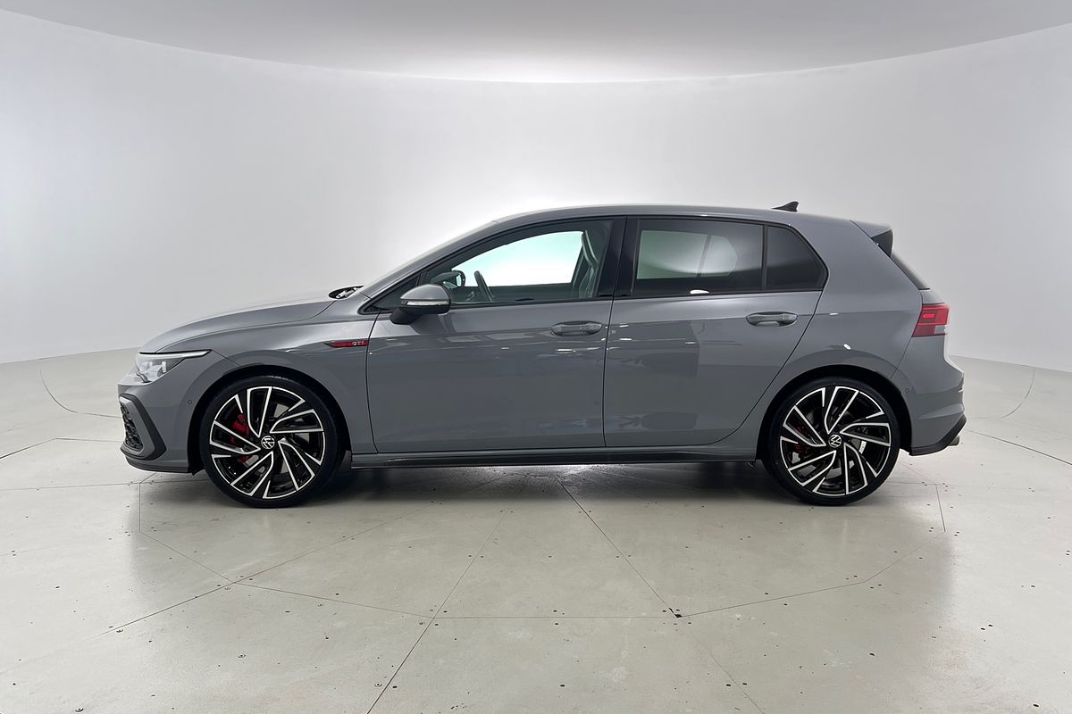 2024 Volkswagen Golf GTI 8
