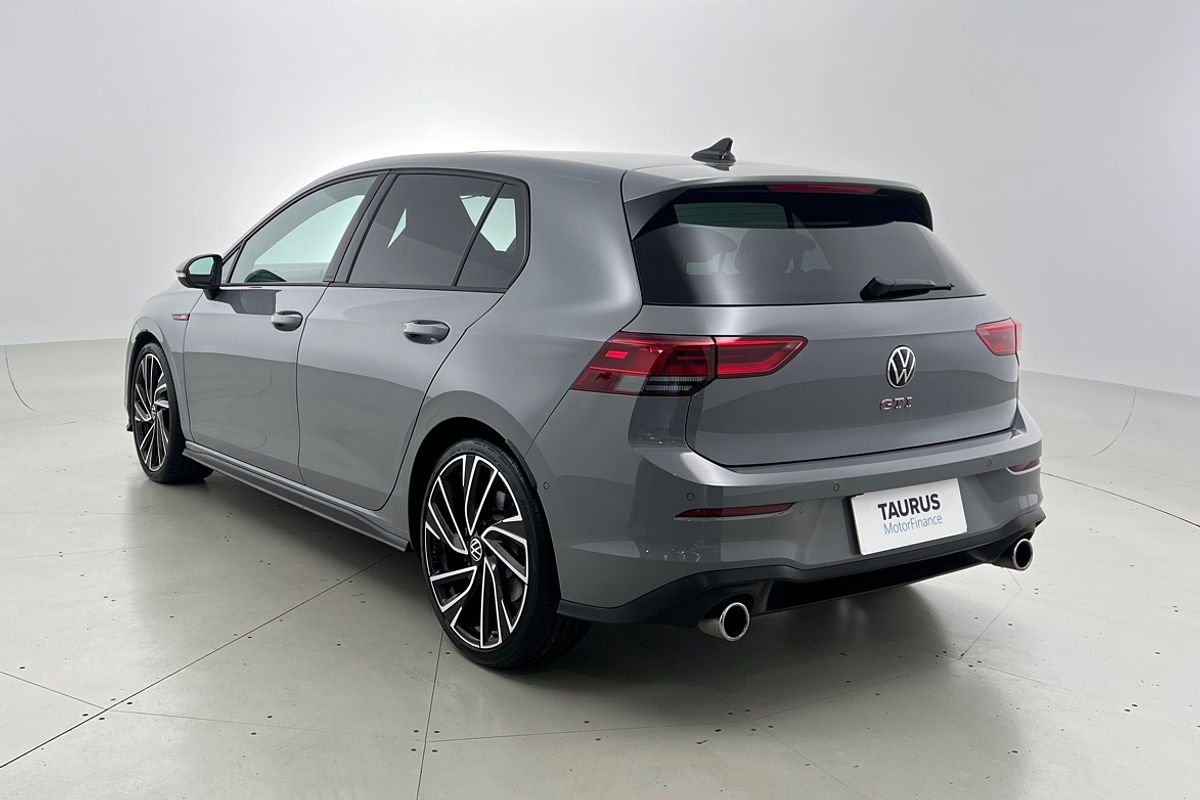 2024 Volkswagen Golf GTI 8