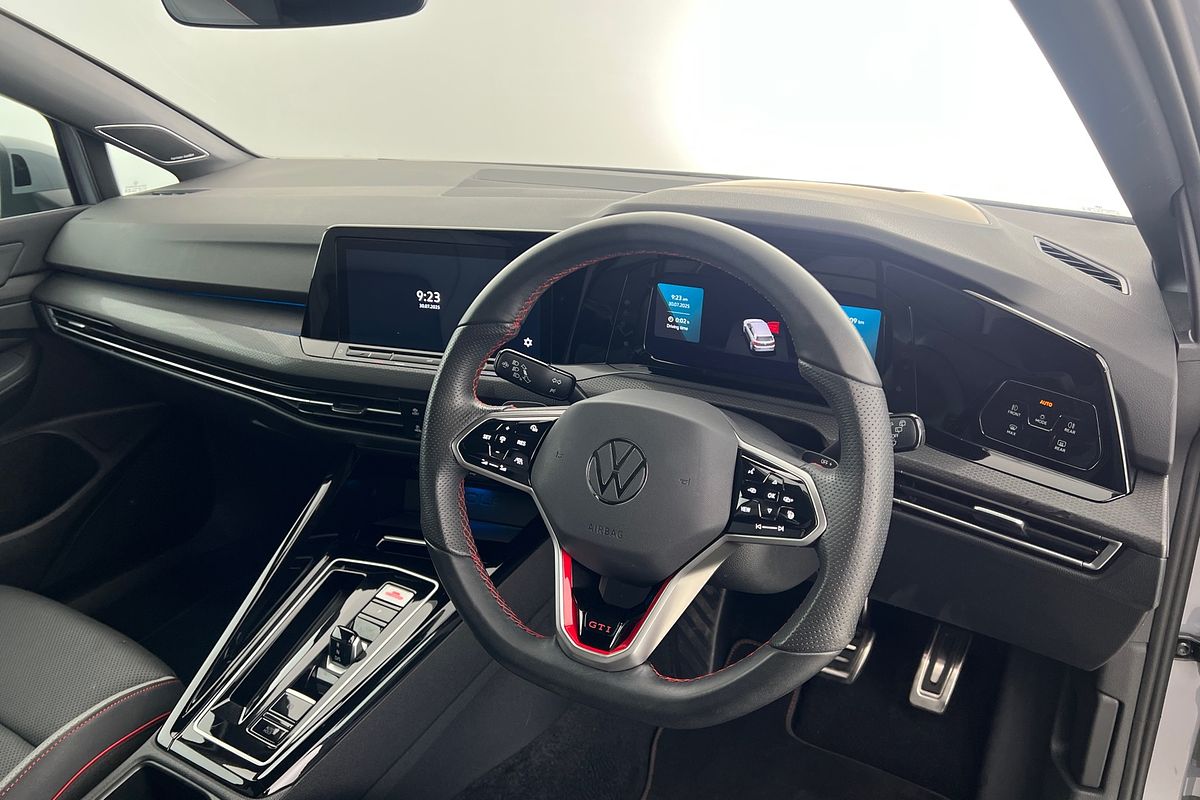 2024 Volkswagen Golf GTI 8
