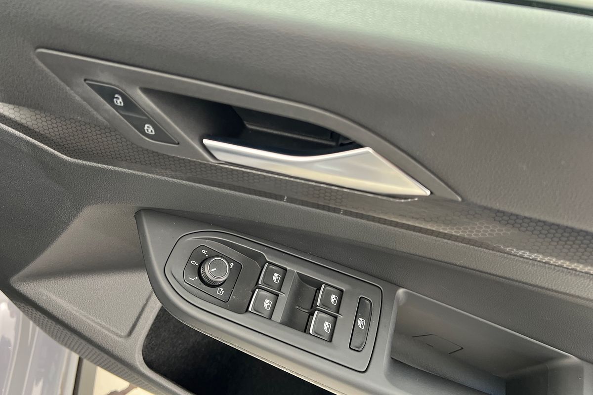2024 Volkswagen Golf GTI 8