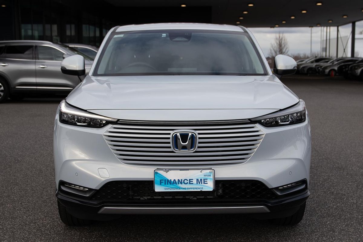 2023 Honda HR-V e:HEV L