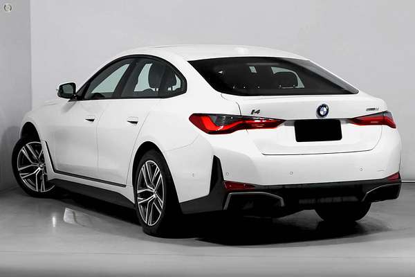 2024 BMW i4 eDrive35 G26