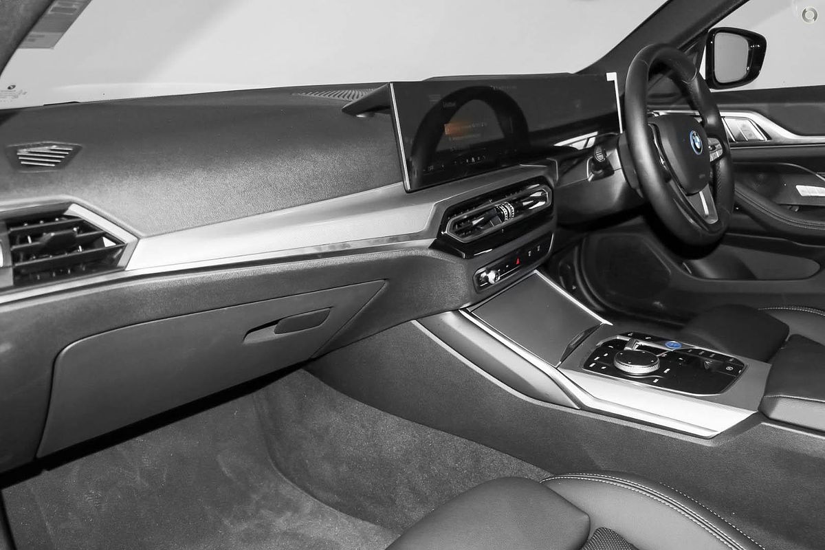 2024 BMW i4 eDrive35 G26