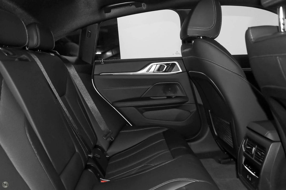 2024 BMW i4 eDrive35 G26