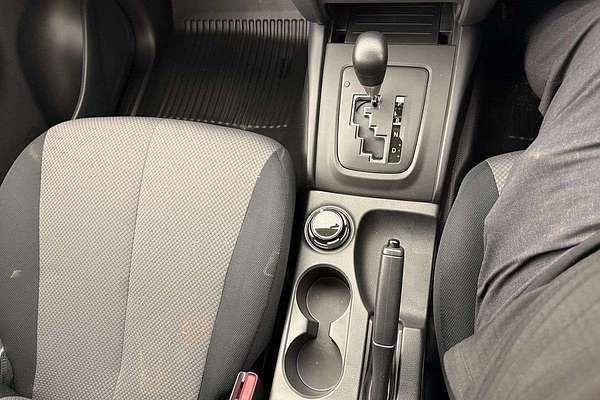 2025 Mitsubishi Triton GLX MV 4X4