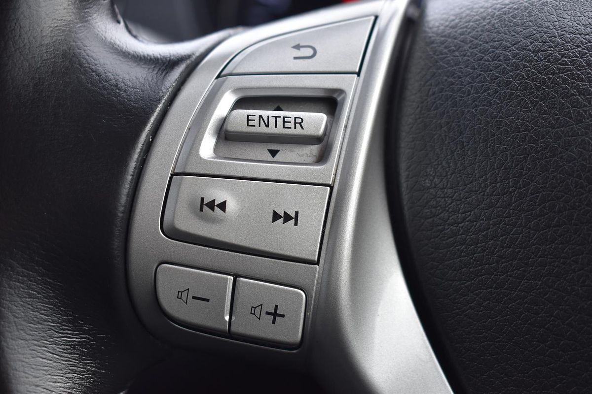 2015 Nissan X-TRAIL ST-L T32