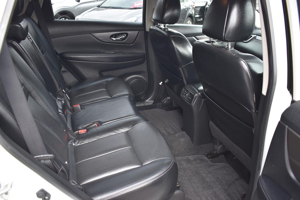2015 Nissan X-TRAIL ST-L T32