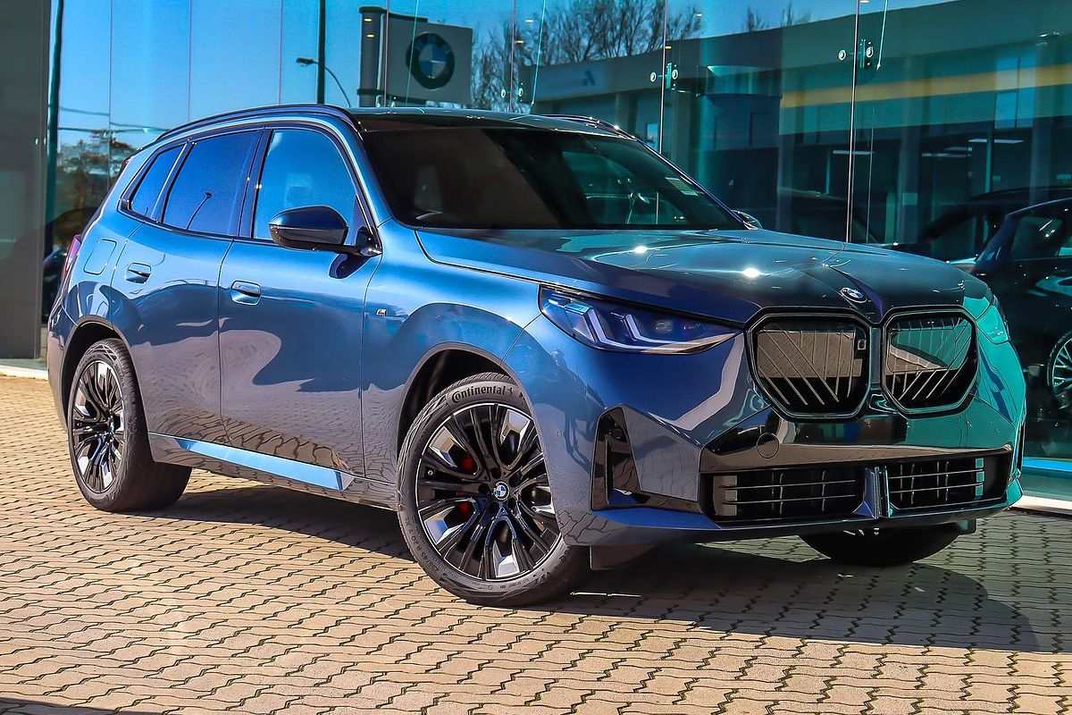 2025 BMW X3 30e xDrive G45