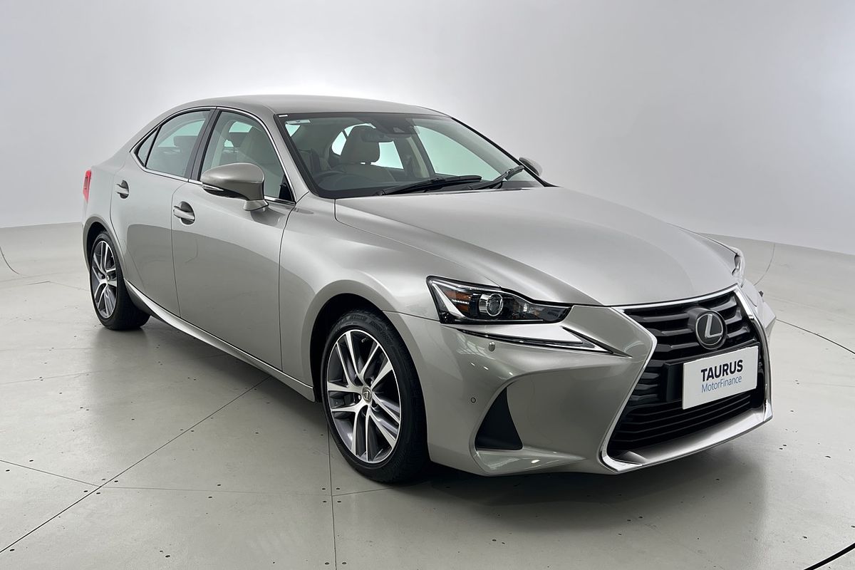 2018 Lexus IS IS300 Luxury ASE30R