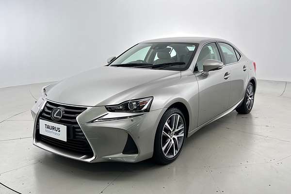 2018 Lexus IS IS300 Luxury ASE30R