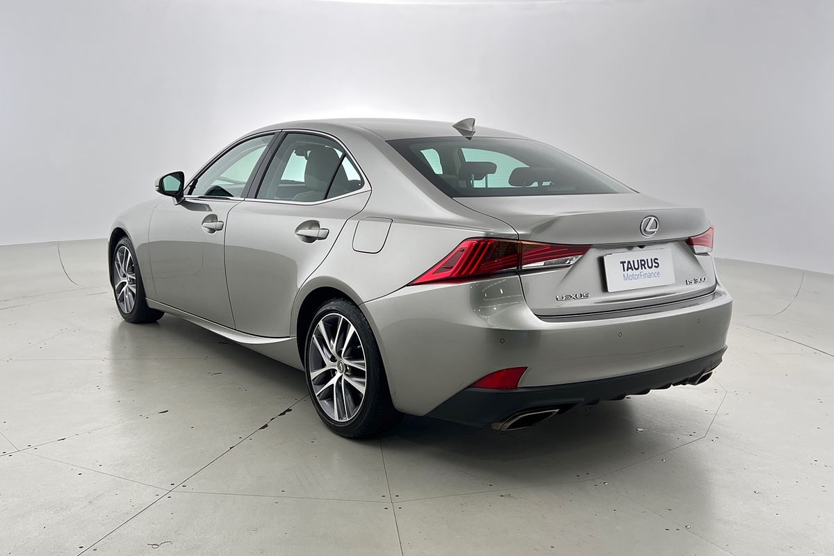 2018 Lexus IS IS300 Luxury ASE30R