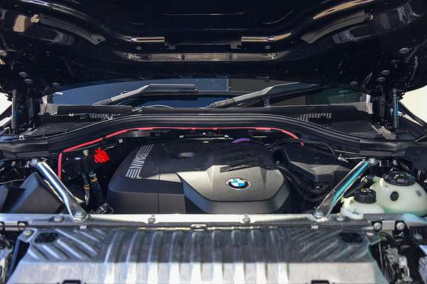 2025 BMW X3 20 xDrive G45