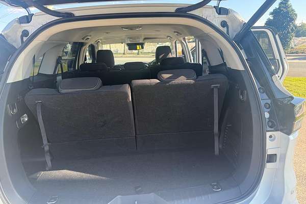 2022 Isuzu MU-X LS-U