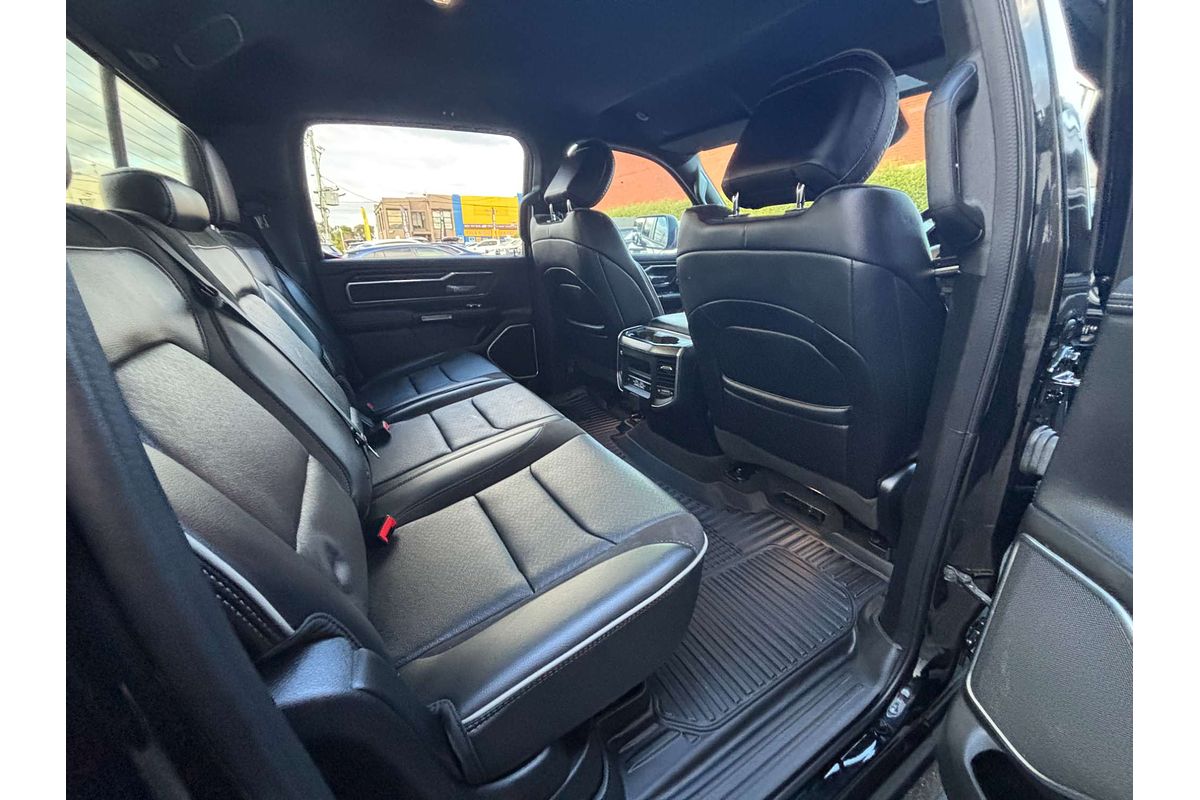 2023 RAM 1500 Laramie Sport RamBox DT 4X4 SWB