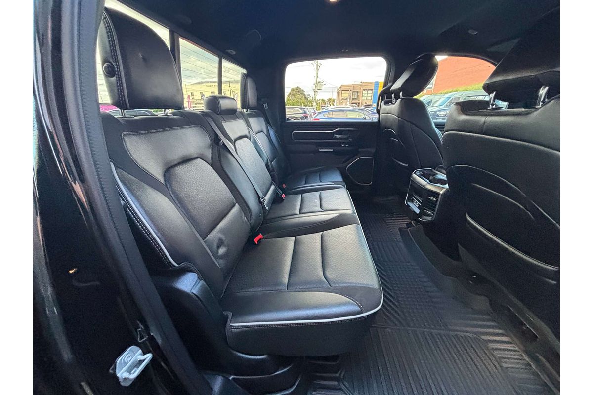 2023 RAM 1500 Laramie Sport RamBox DT 4X4 SWB