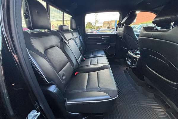 2023 RAM 1500 Laramie Sport RamBox DT 4X4 SWB