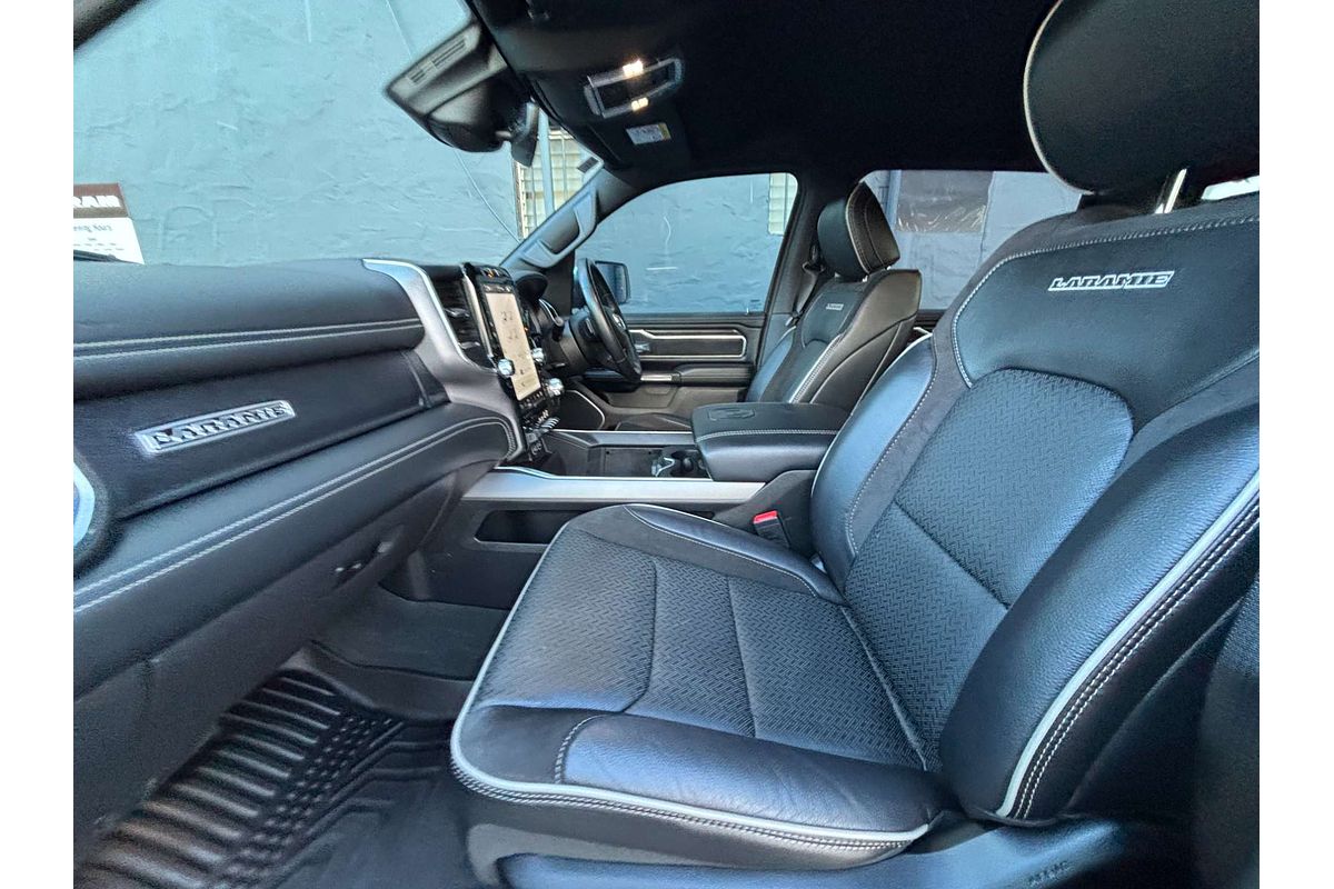 2023 RAM 1500 Laramie Sport RamBox DT 4X4 SWB