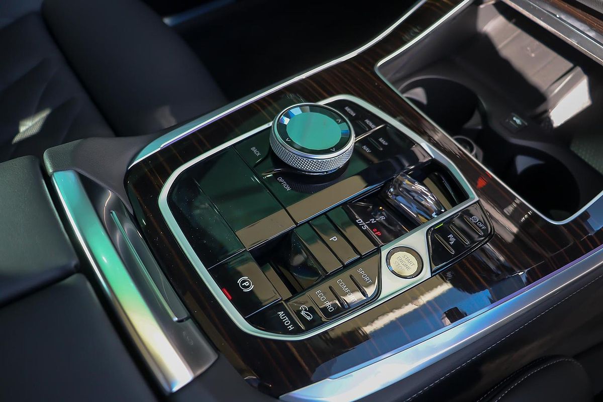 2025 BMW X5 xDrive30d M Sport G05 LCI