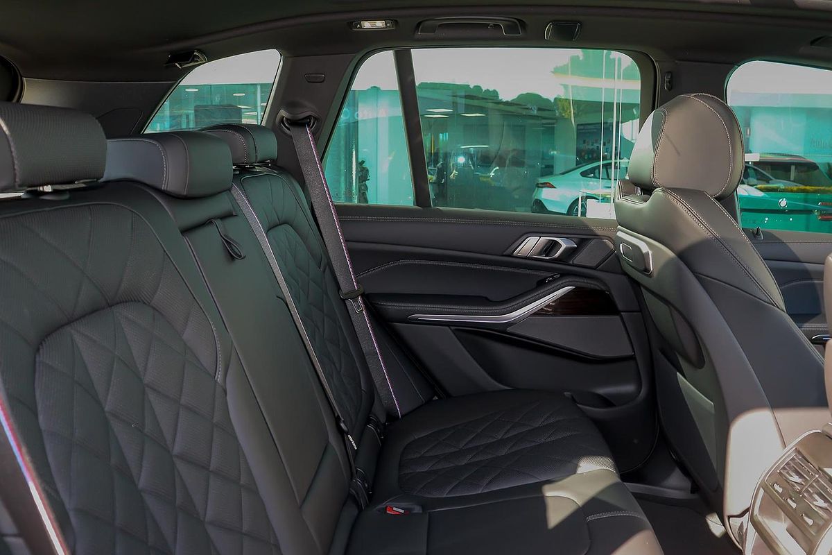 2025 BMW X5 xDrive30d M Sport G05 LCI