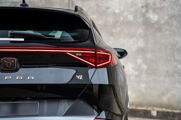 2024 CUPRA Formentor VZx KM