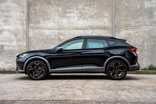 2024 CUPRA Formentor VZx KM