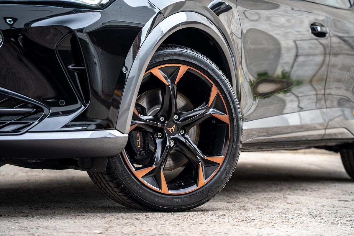 2024 CUPRA Formentor VZx KM
