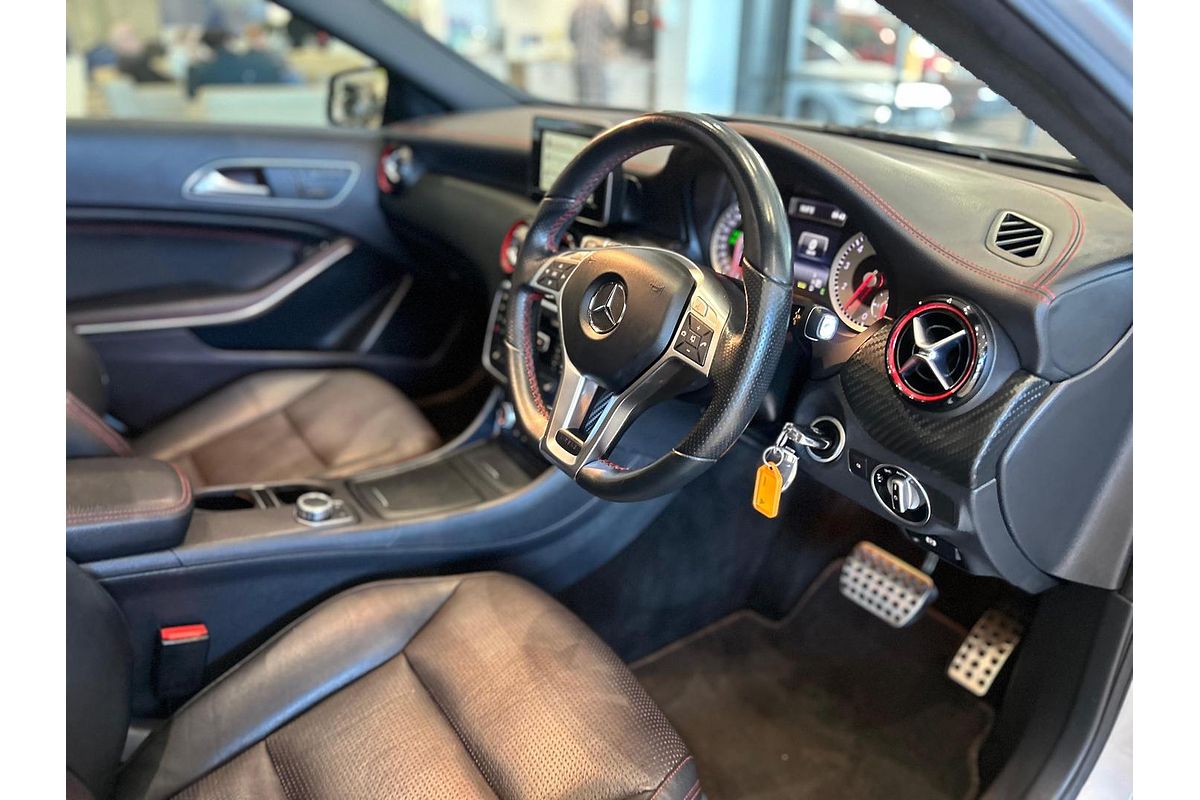 2014 Mercedes-Benz A-Class A250 Sport W176