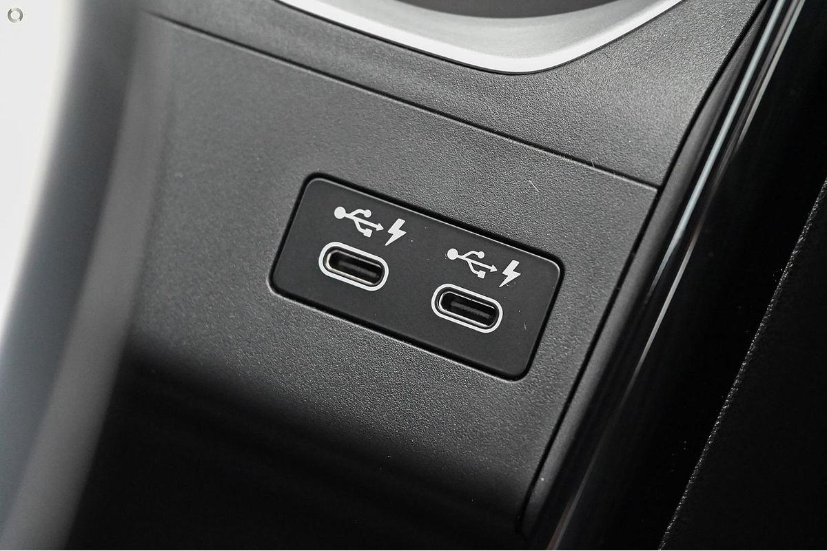 2024 BMW iX1 eDrive20 xLine U11