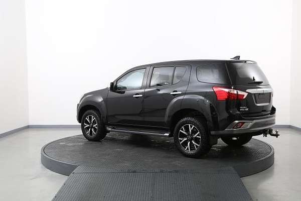 2021 Isuzu MU-X LS-U