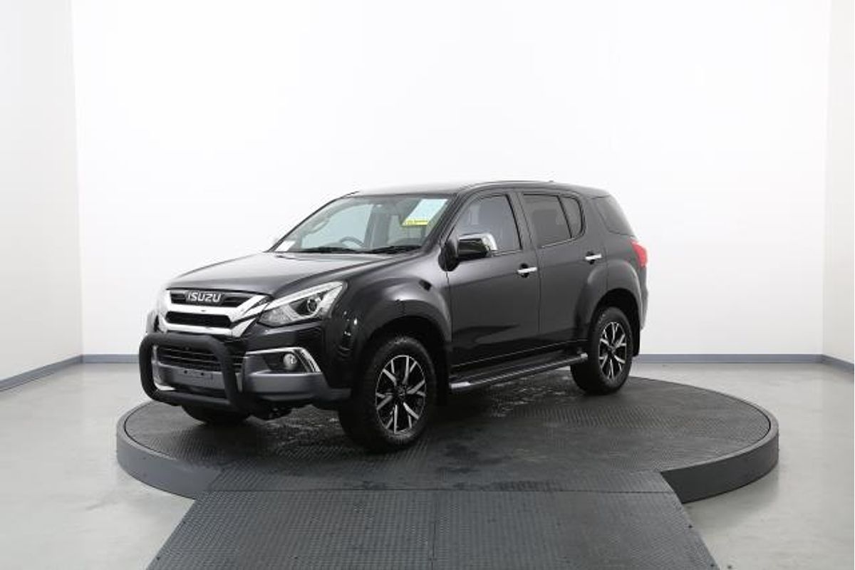 2021 Isuzu MU-X LS-U