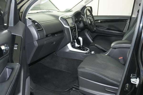 2021 Isuzu MU-X LS-U