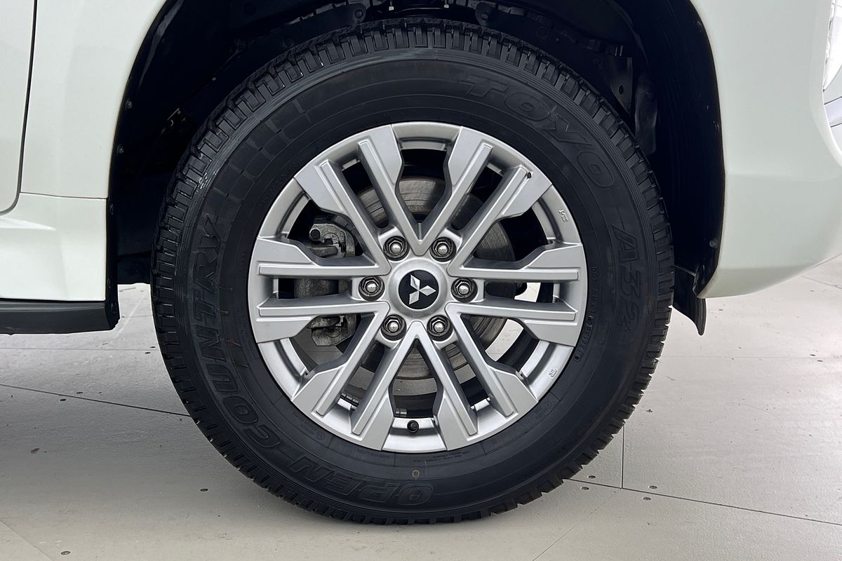 2021 Mitsubishi Pajero Sport GLX QF