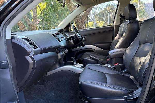 2012 Mitsubishi Outlander LS ZH