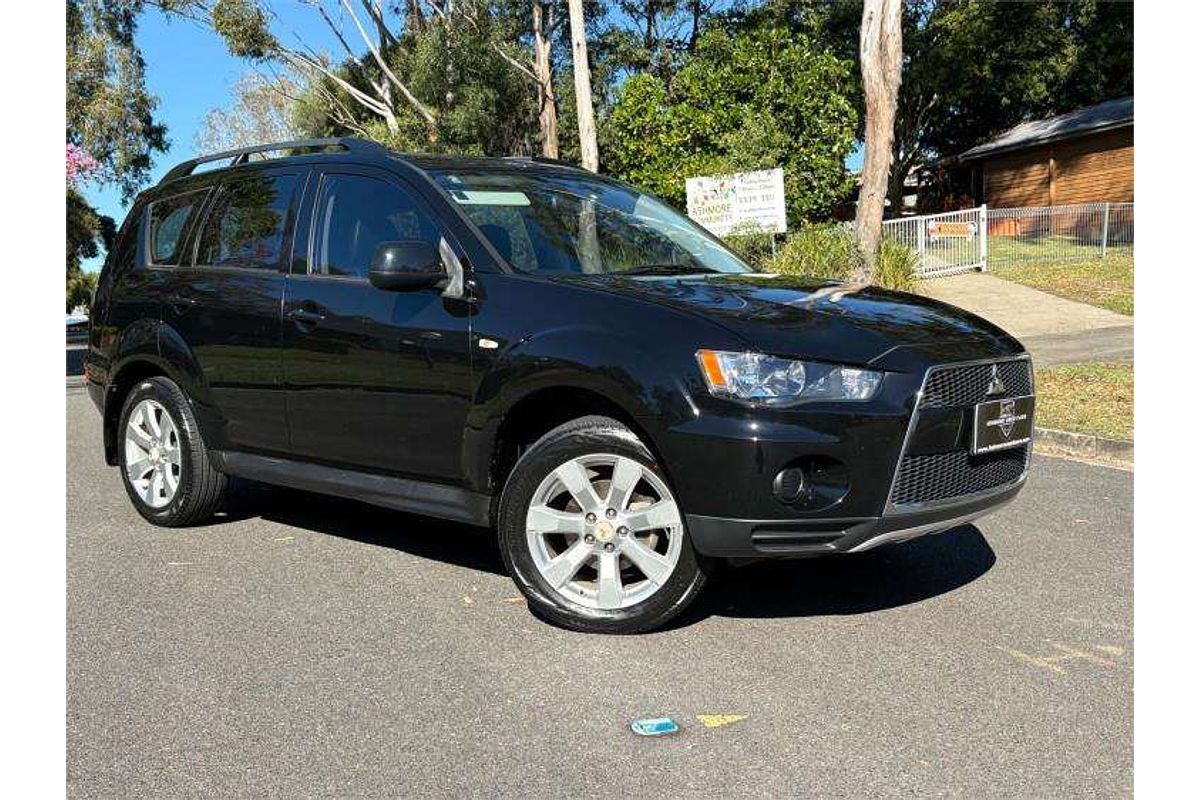 2012 Mitsubishi Outlander LS ZH