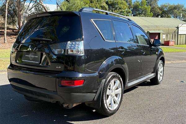 2012 Mitsubishi Outlander LS ZH