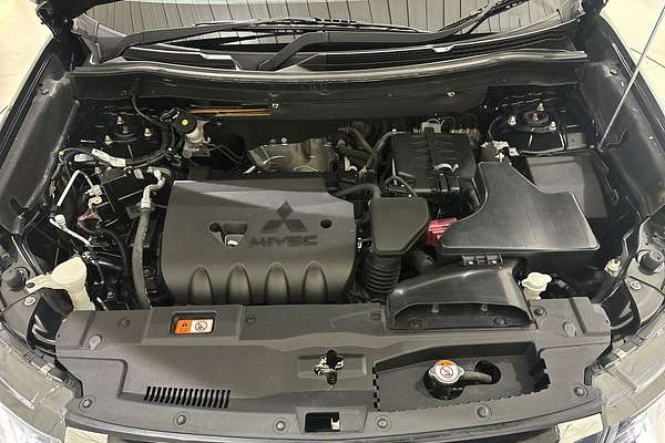 2016 Mitsubishi Outlander LS ZK