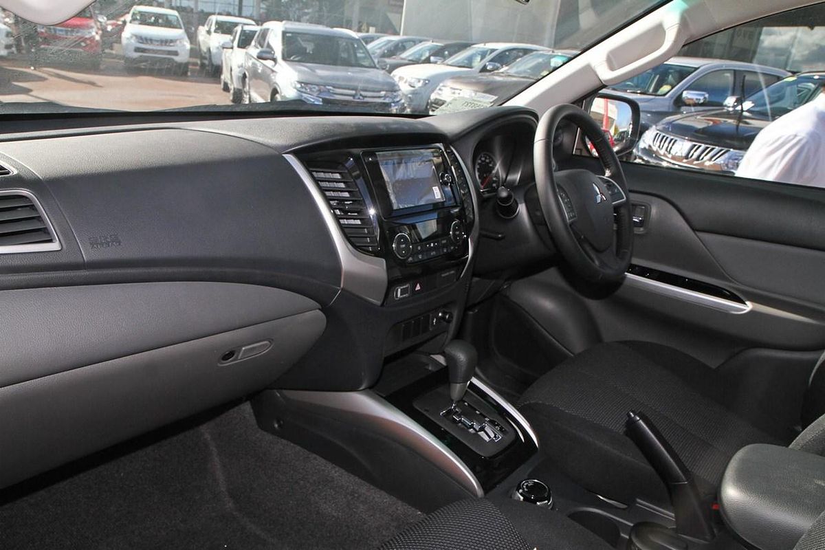 2016 Mitsubishi Triton GLS MQ 4X4