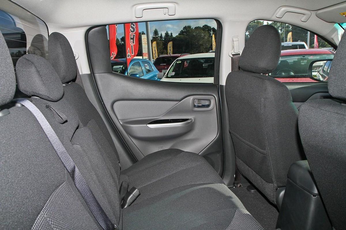 2016 Mitsubishi Triton GLS MQ 4X4