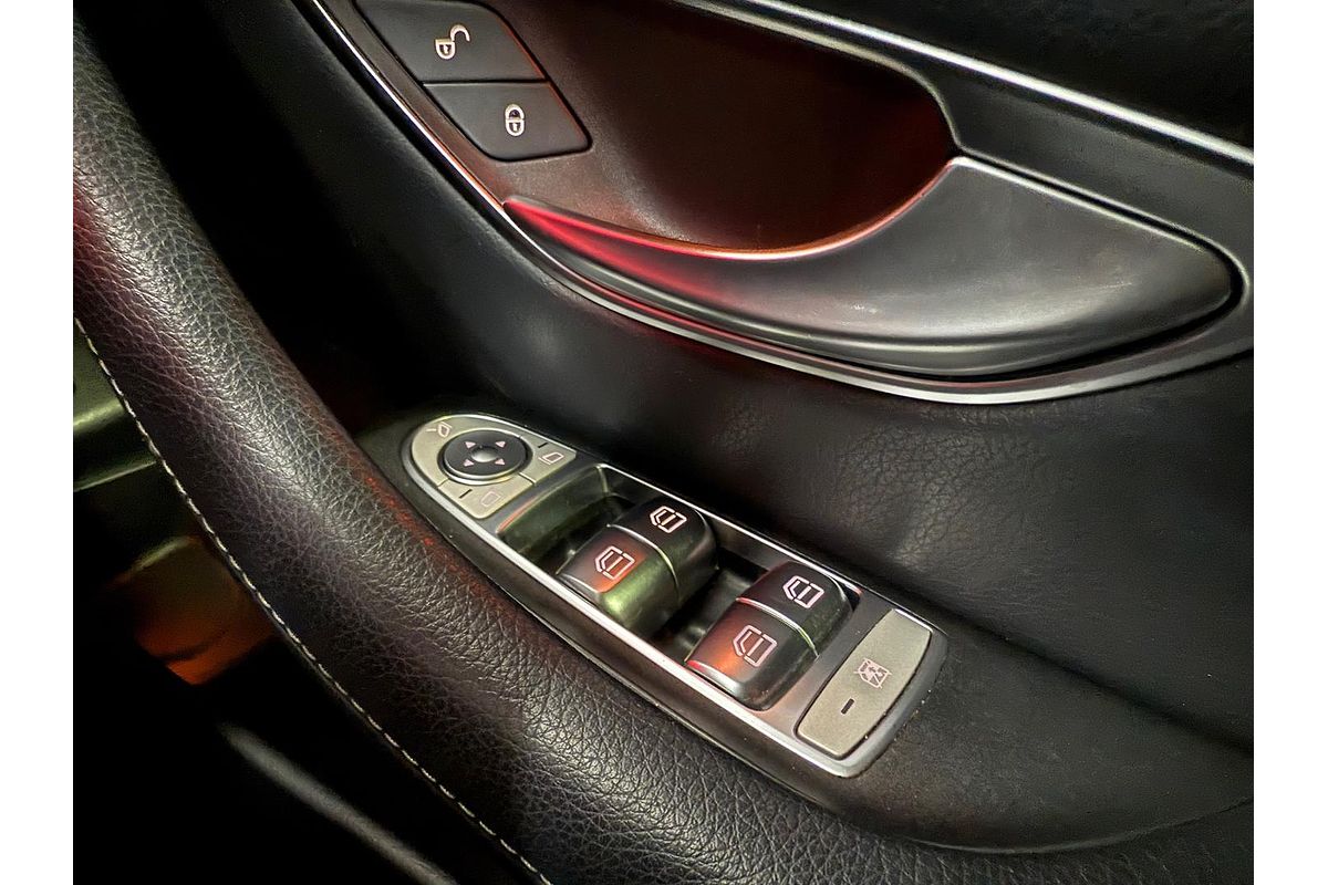 2019 Mercedes-Benz E-Class E200 W213