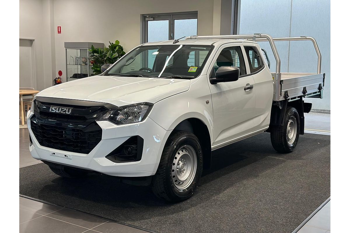 2024 Isuzu D-MAX SX High Ride Rear Wheel Drive