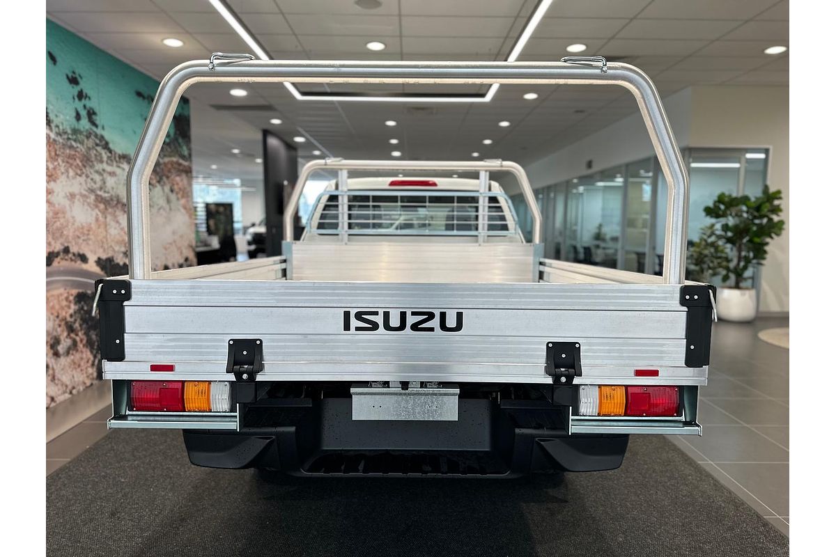 2024 Isuzu D-MAX SX High Ride Rear Wheel Drive