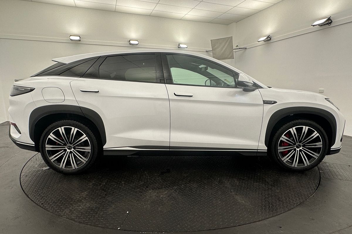 2025 BYD SEALION 7 Performance