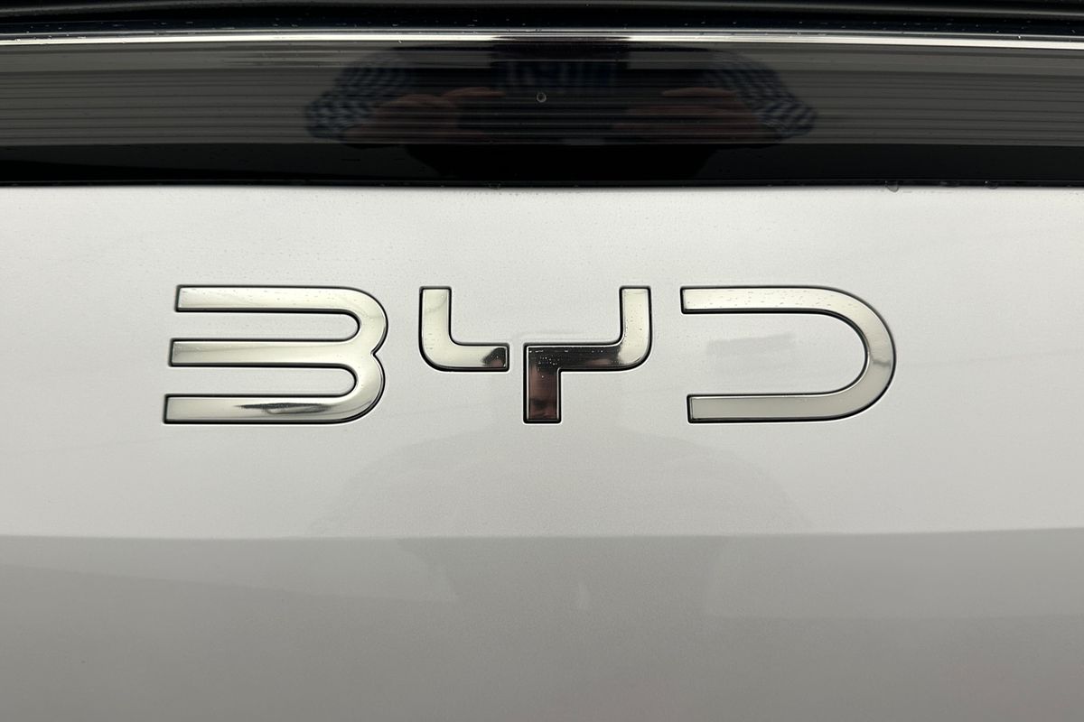 2025 BYD SEALION 7 Performance