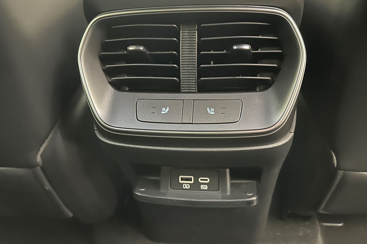 2025 BYD SEALION 7 Performance