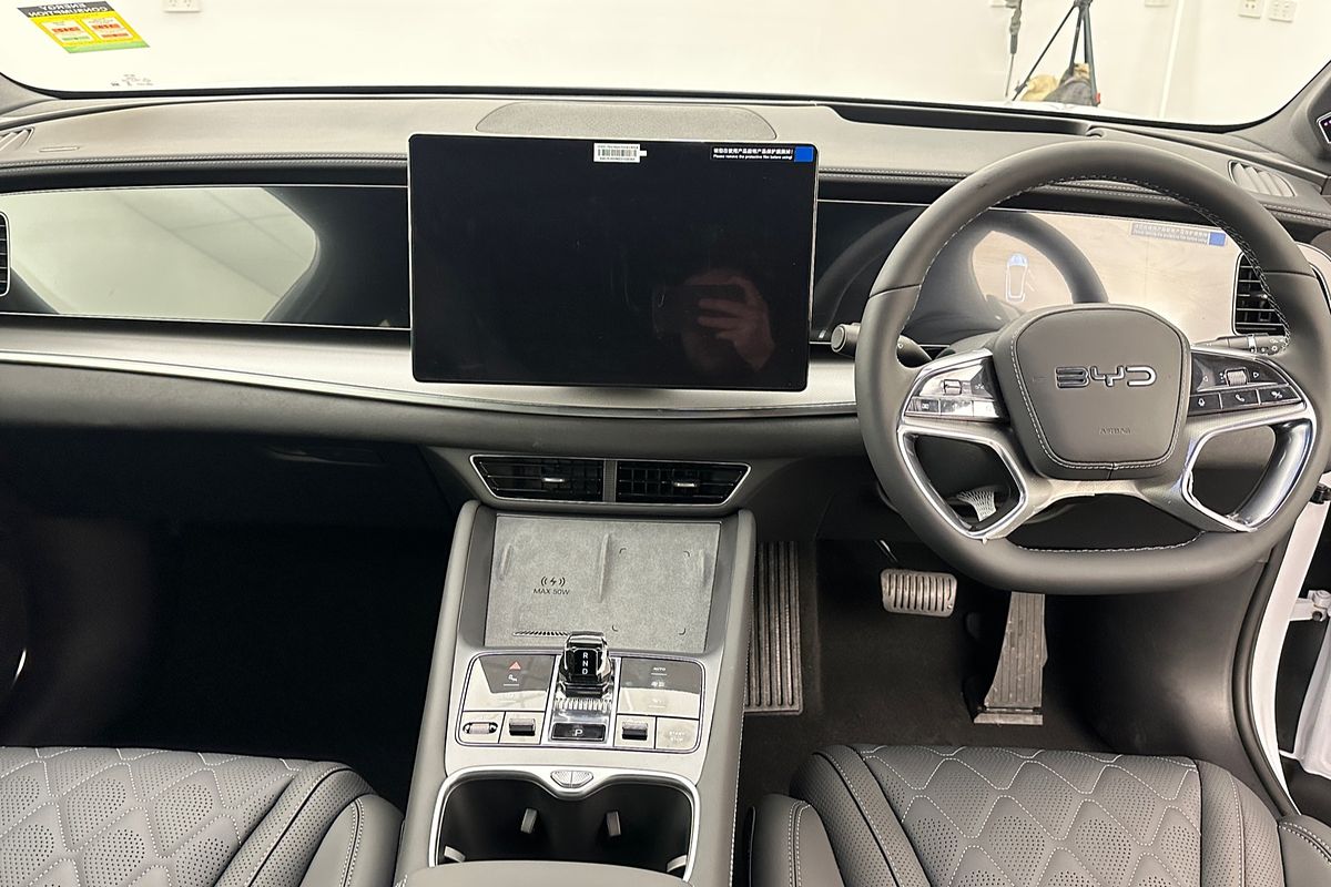 2025 BYD SEALION 7 Performance