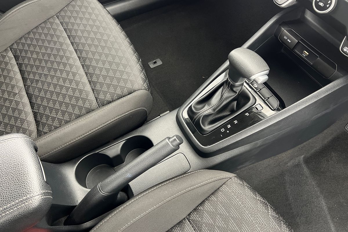 2023 Kia Rio S YB