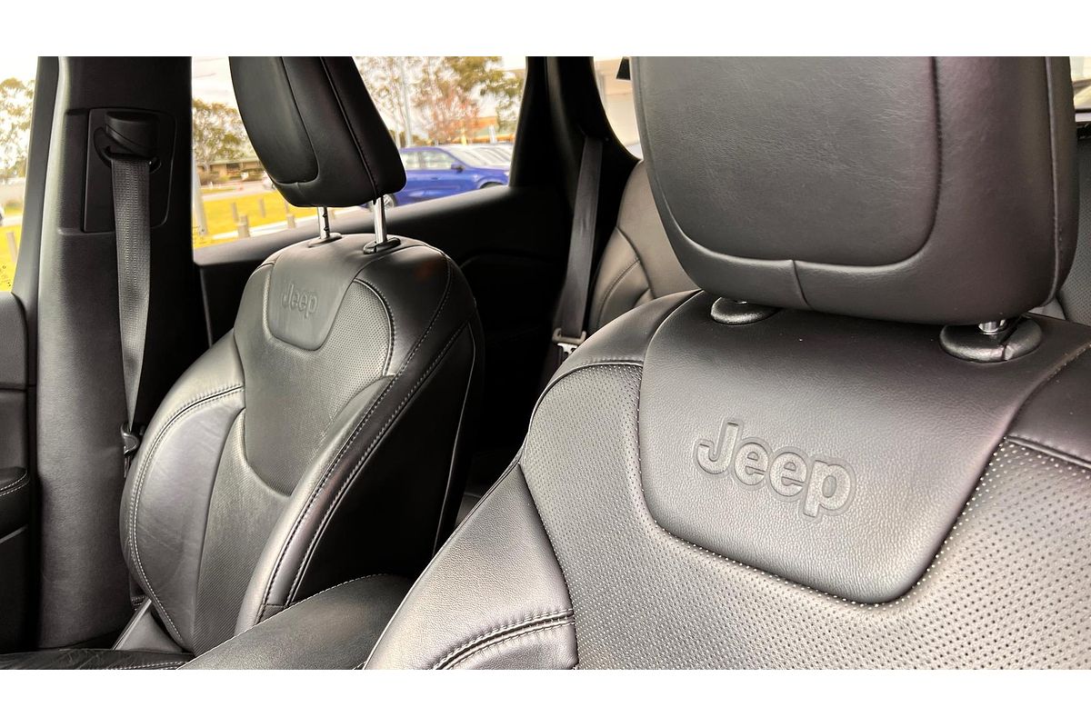 2019 Jeep Cherokee Limited KL