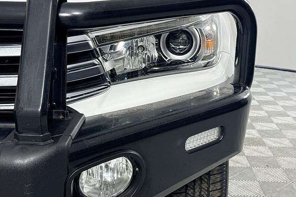 2017 Toyota Hilux SR5 GUN126R 4X4