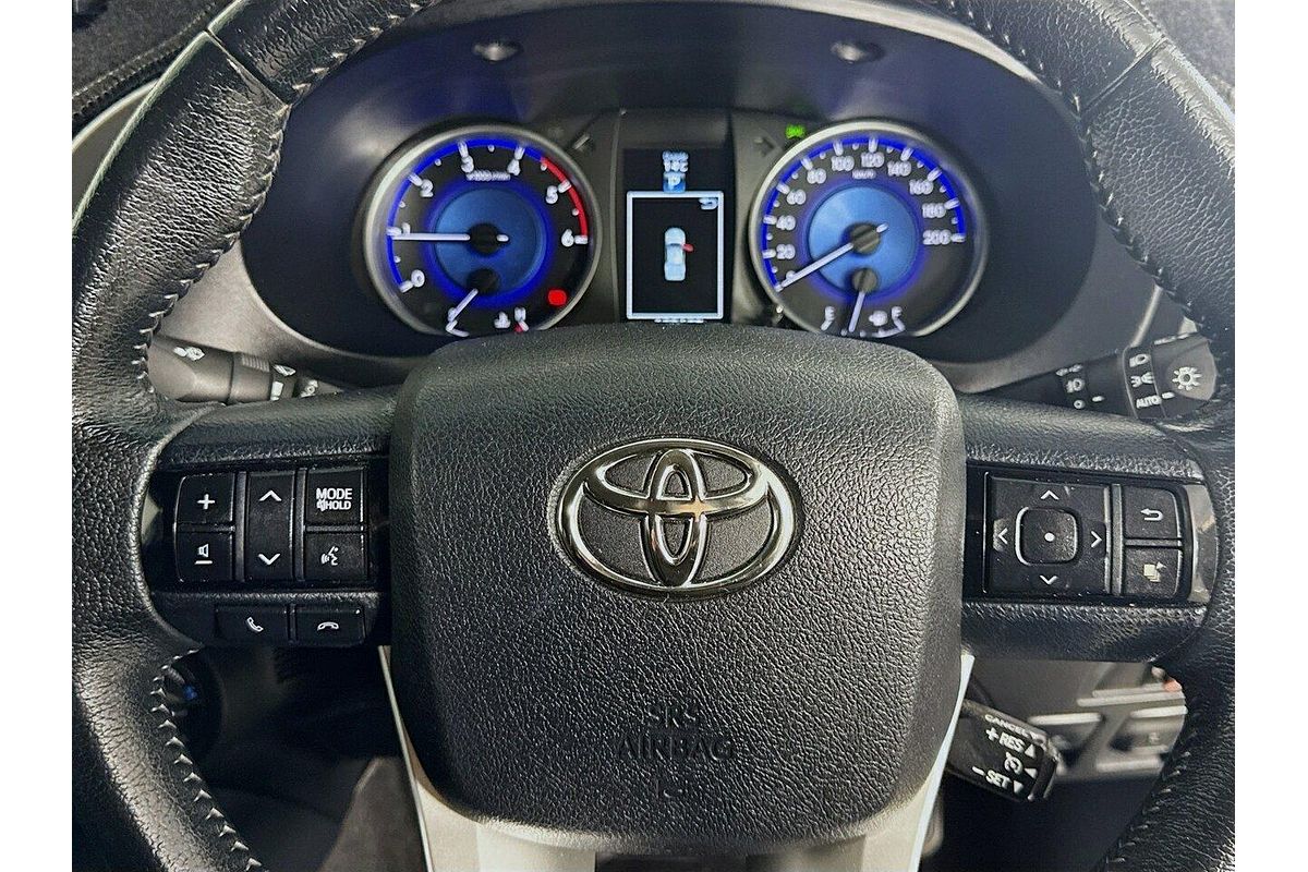 2017 Toyota Hilux SR5 GUN126R 4X4