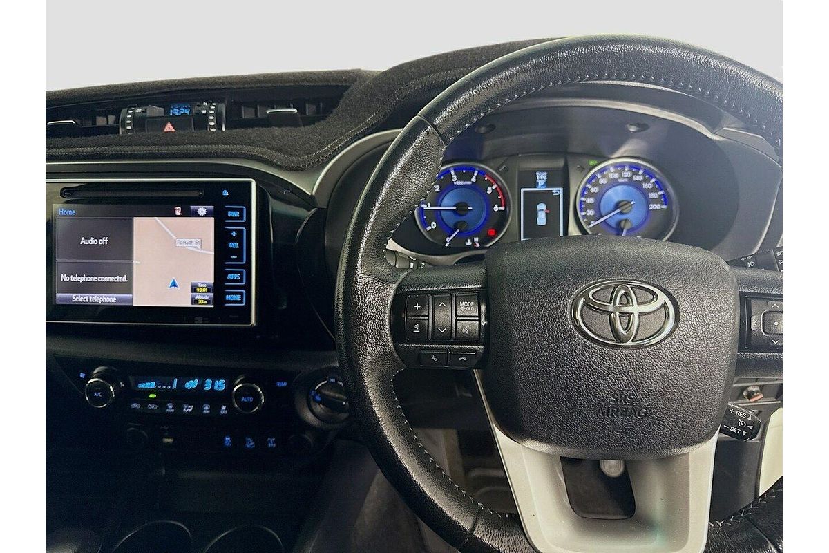 2017 Toyota Hilux SR5 GUN126R 4X4